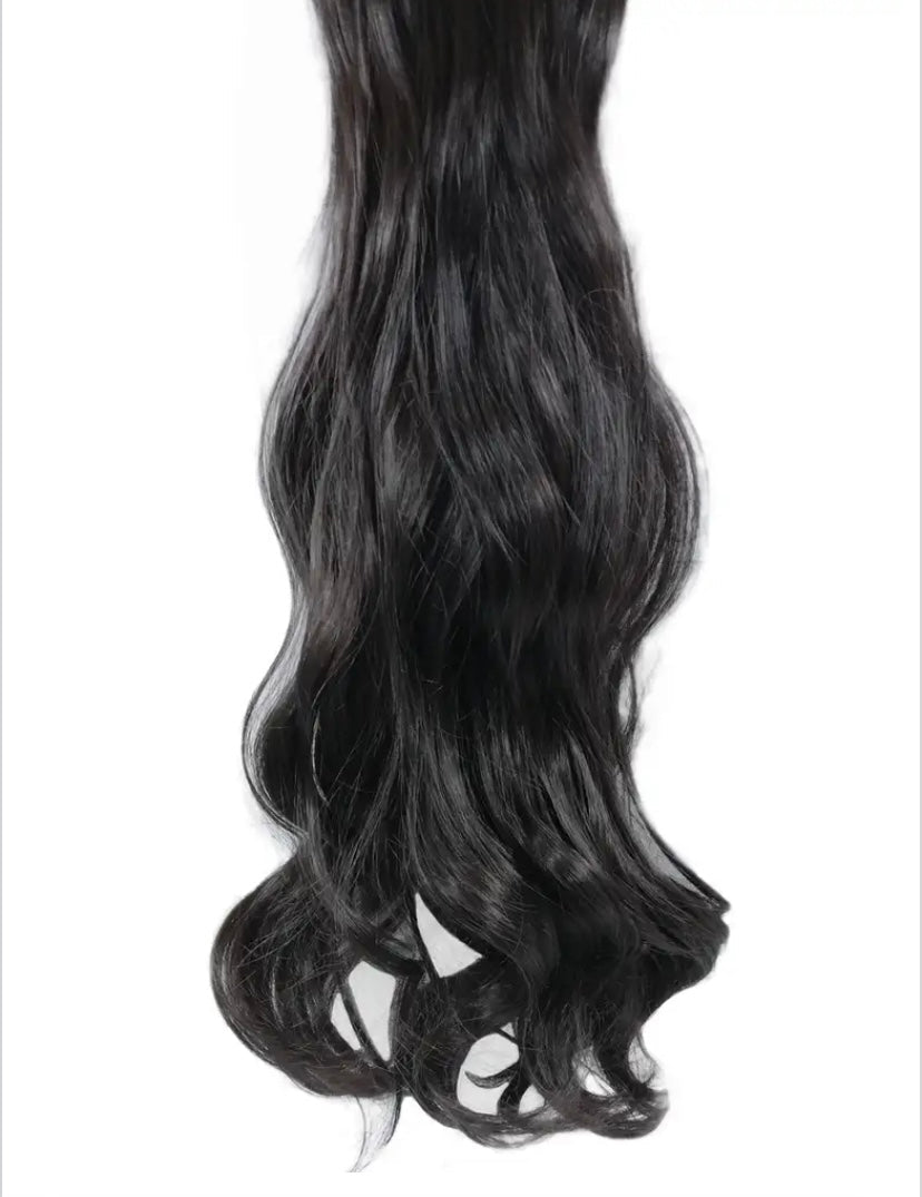 Wavy Long Full Head Clip-on Hair Extensions (black)